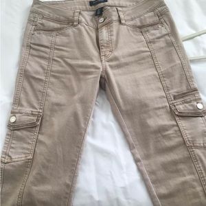 White House Black Market like new tan denim slim ankle pants. Super cute. Sz 8